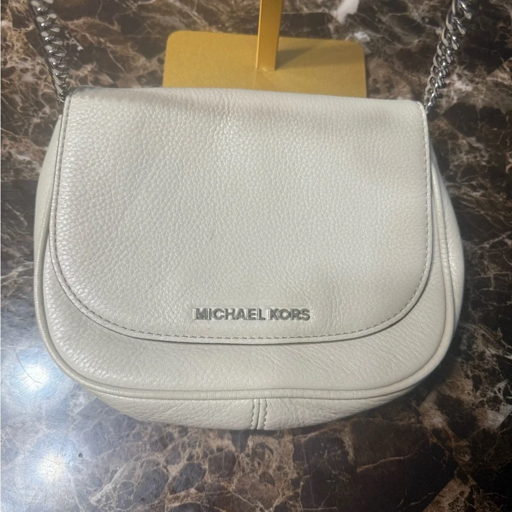 Michael Kors Pebbled Leather Mini Crossbody Bag –